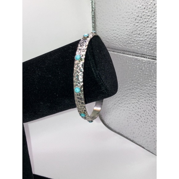 Vintage Hammered Silver-Tone with Turquoise Tone Bangle Bracelet! - Picture 4 of 5